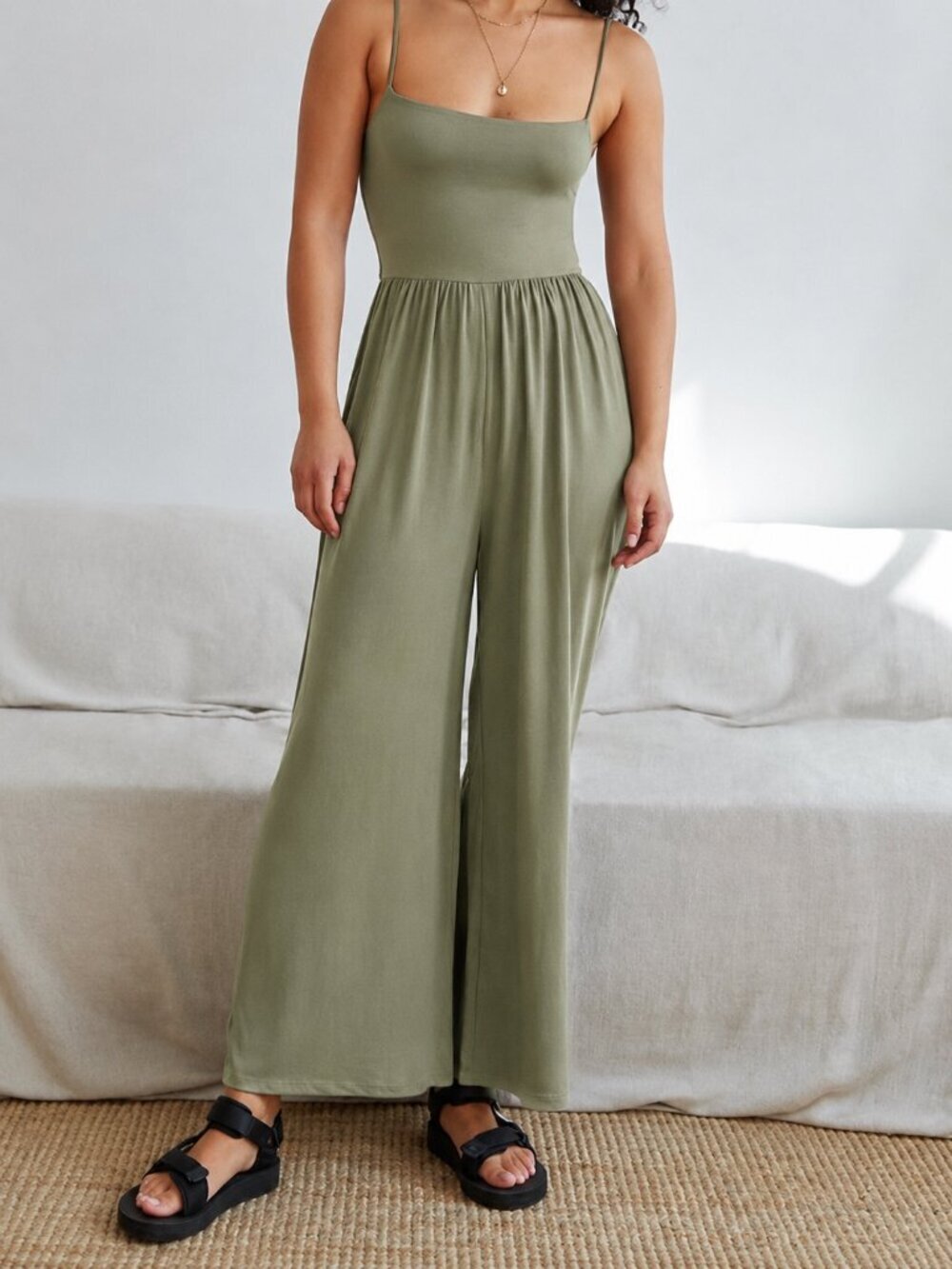 Aritzia Wilfred Wide Leg Market Ultra Soft Jumpsuit Olive Green Size Small